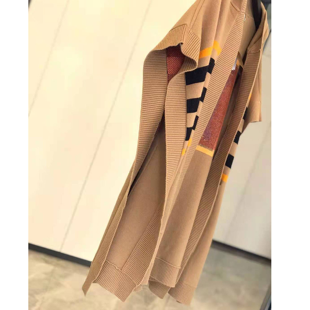 Burberry Women Monogram Motif Lntarsia Wool Cashmere Blend Cape-Brown - image 8