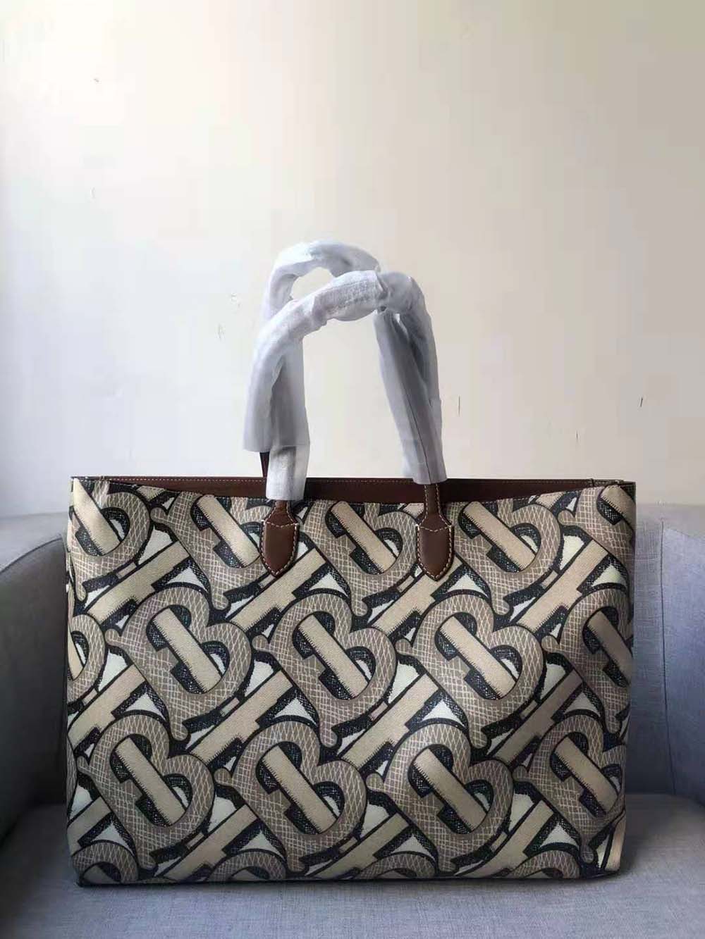 Burberry Women Monogram Print E-canvas Tote Bag-Brown - image 5