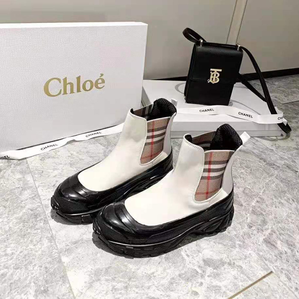 Top view showing elastic side panels on Burberry Women Vintage Check Chelsea Boots-White