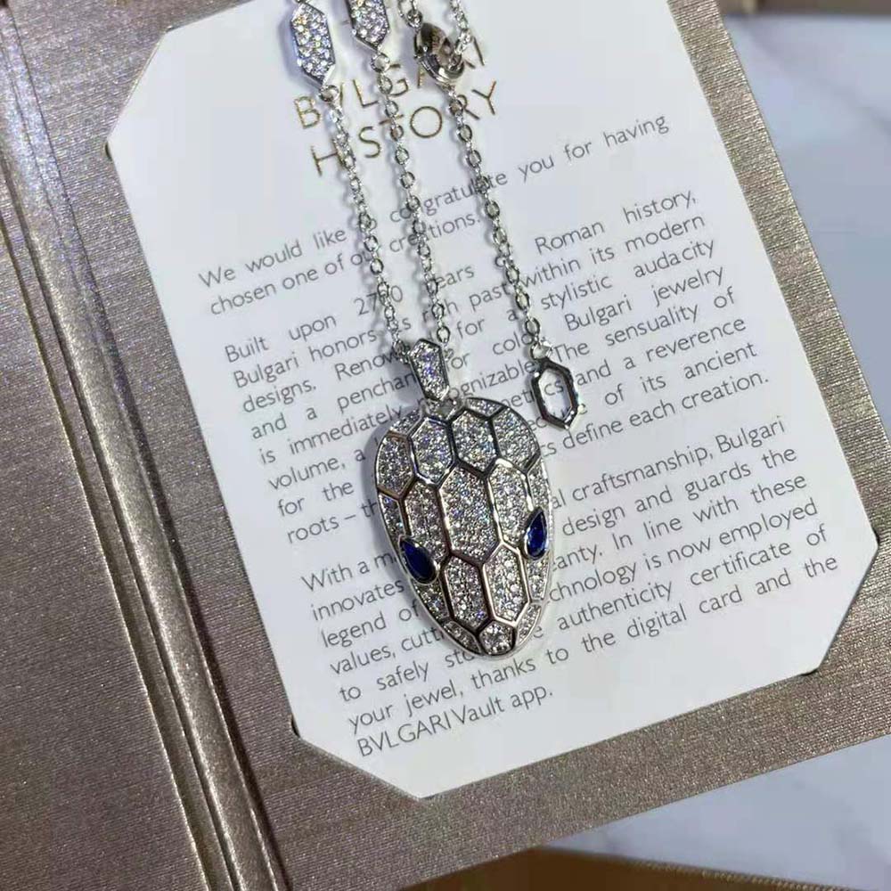 Bvlgari Women Serpenti Necklace elegantly displayed on model’s neckline
