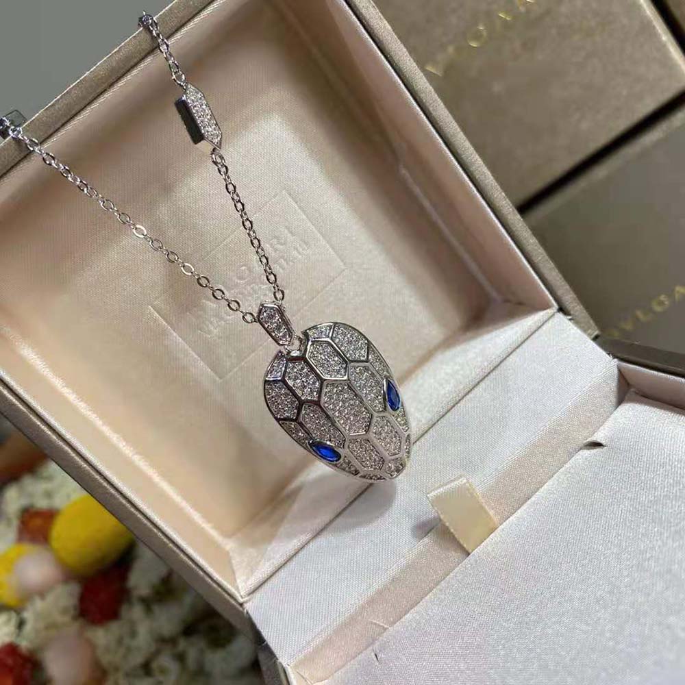 Bvlgari Women Serpenti Necklace in 18 KT White Gold - image 5