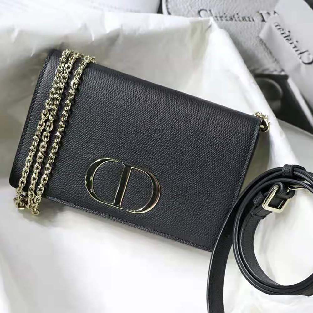 Side angle showing zipper and textured leather of Dior Women 30 Montaigne pouch