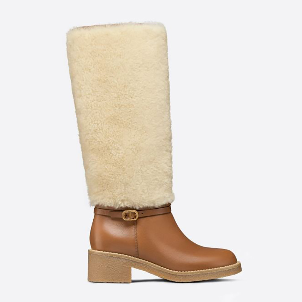 Side profile of Dior Women D-Furious Boot Dark Tan Calfskin and Shearling