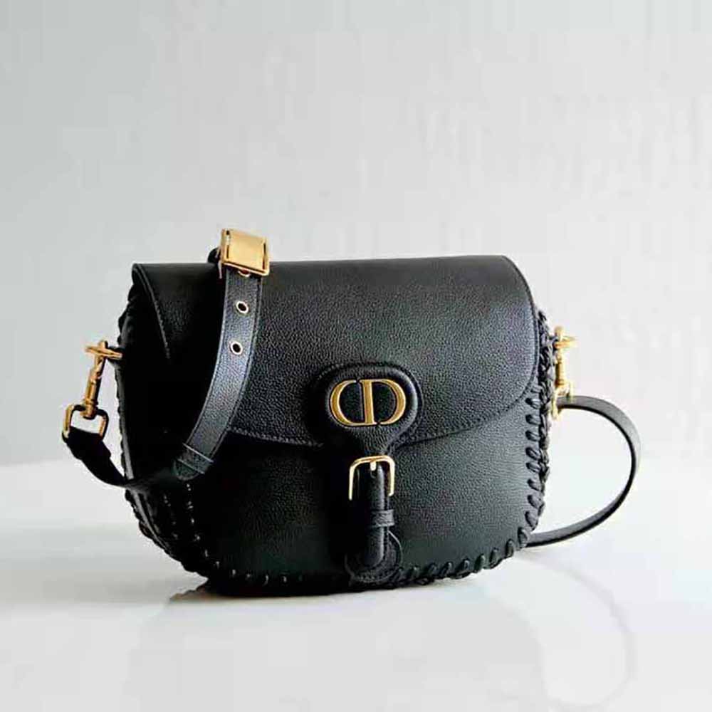 Close-up on whipstitched seams and silver hardware of Dior Women Medium Dior Bobby Bag