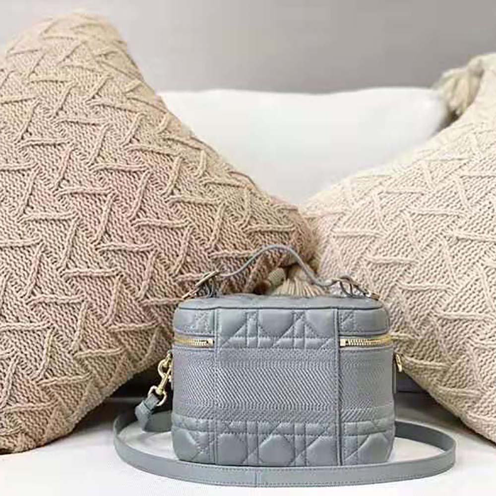 Close-up of silver cannage stitching on Dior Women Small Diortravel Vanity Case