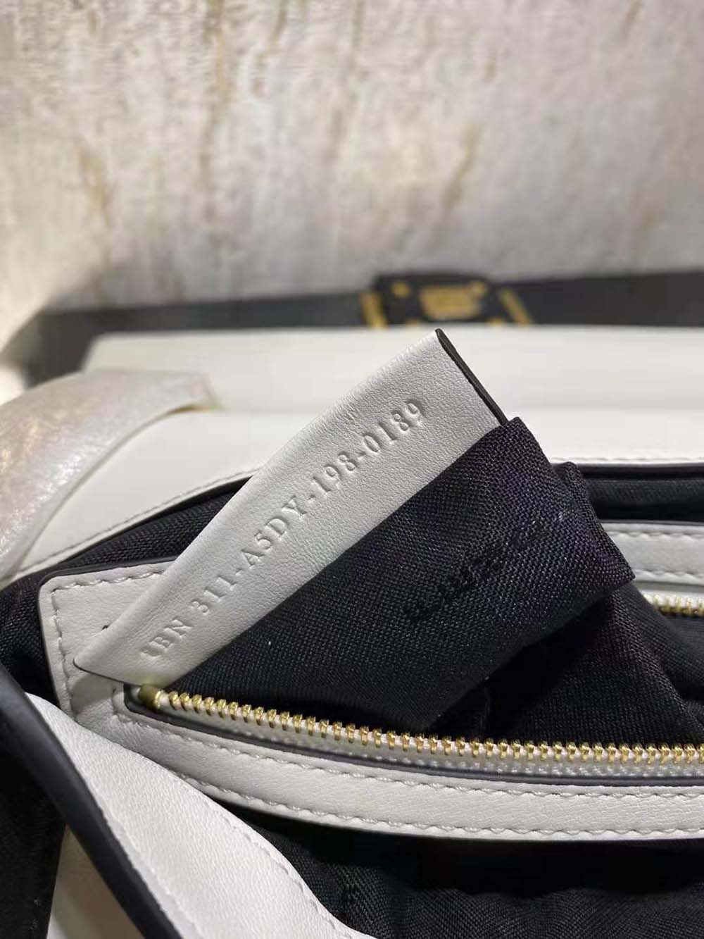 Fendi Women Baguette Chain Black and White Nappa Leather Bag - image 11