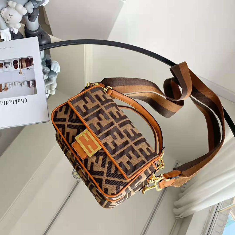 Side profile of Fendi Women Baguette Green Canvas Bag with shoulder strap