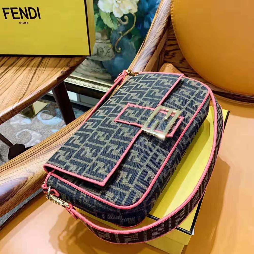 Fendi Women Baguette Large Fendi Roma/Amor Fabric Bag - image 6