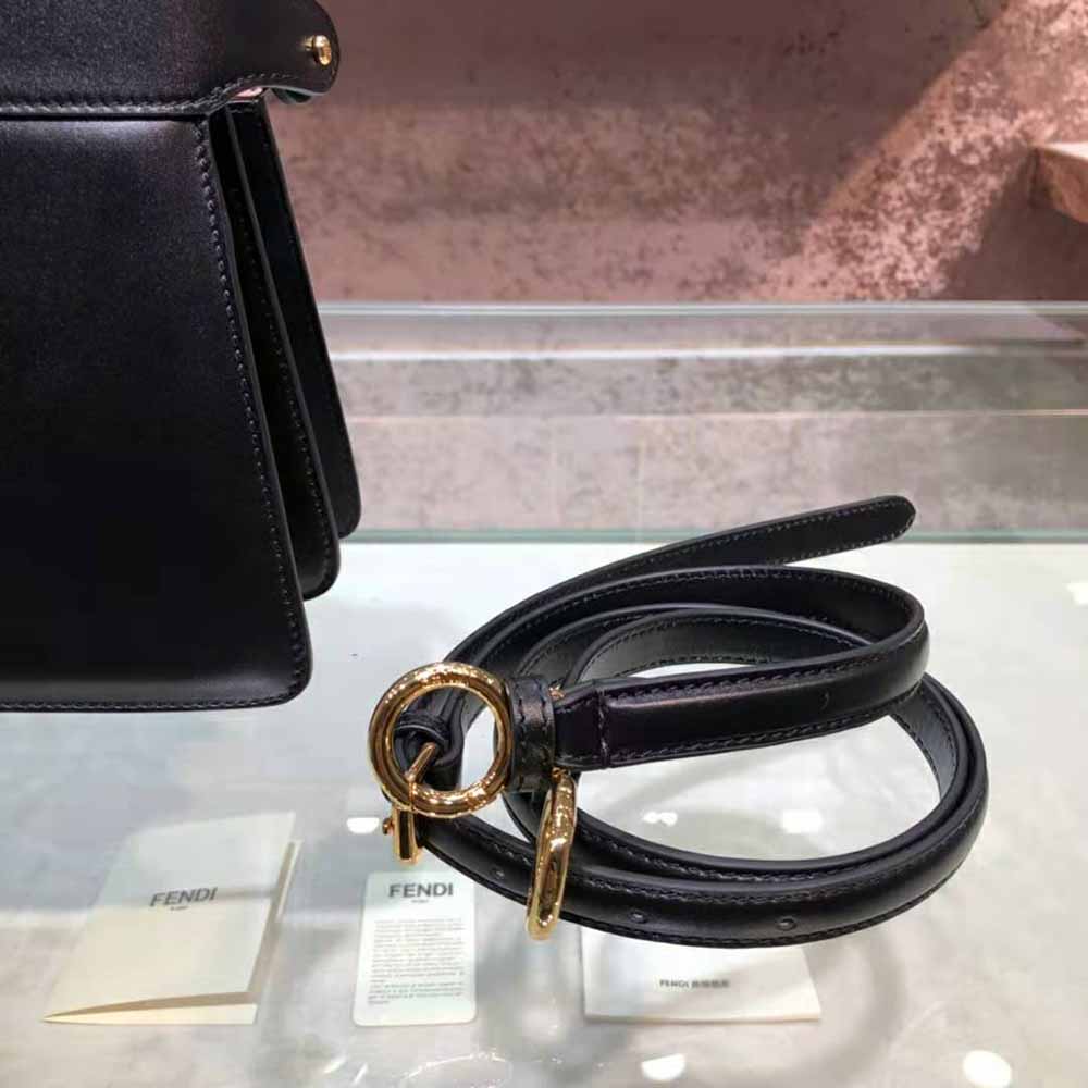 Fendi Women Peekaboo Iseeu East-West Leather Bag-Black - image 5