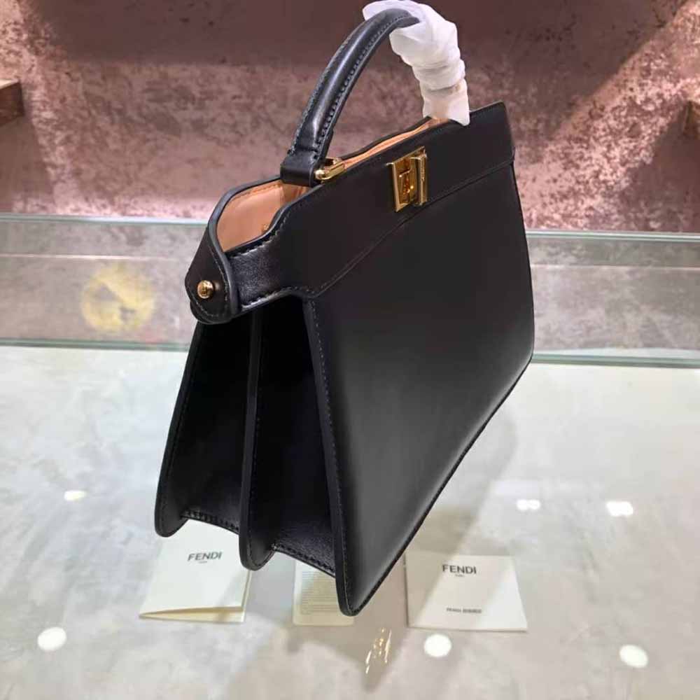 Fendi Women Peekaboo Iseeu East-West Leather Bag-Black - image 3