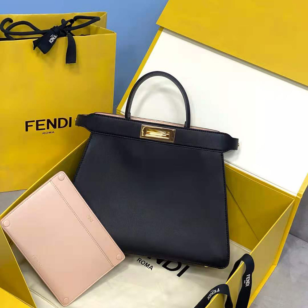 Fendi Women Peekaboo Iseeu Medium Leather Bag-Black - image 4