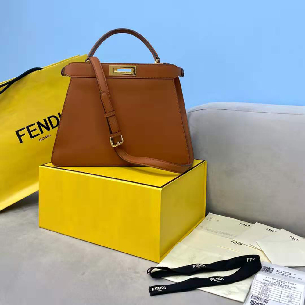 Fendi Women Peekaboo Iseeu Medium Leather Bag-Brown - image 2