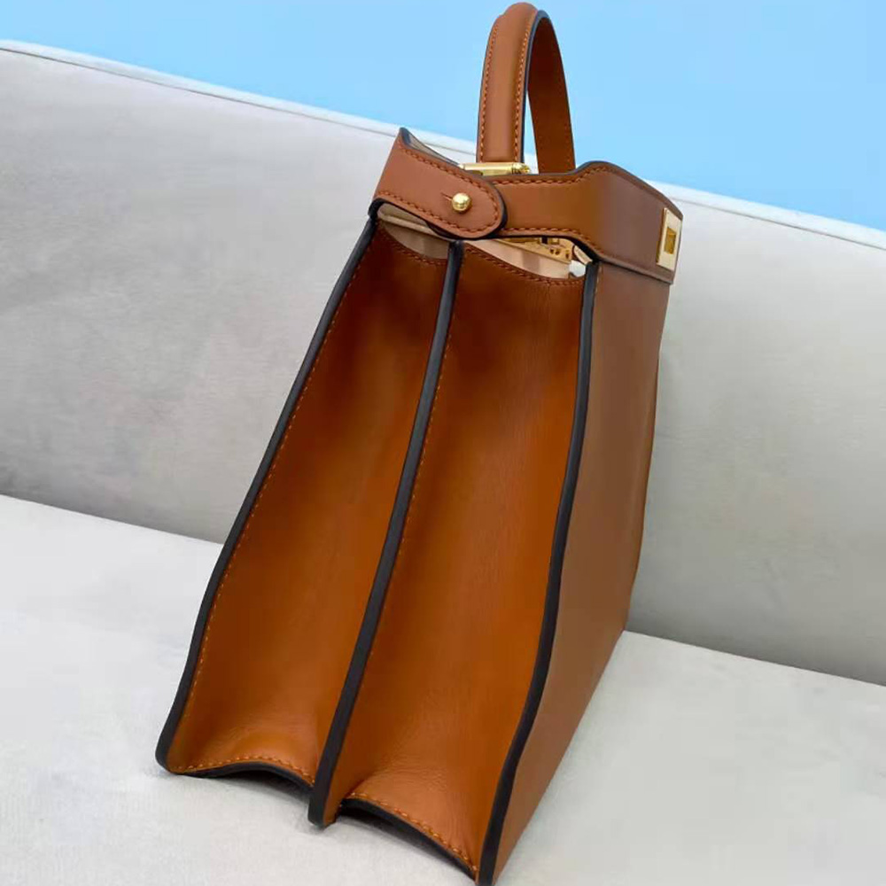 Fendi Women Peekaboo Iseeu Medium Leather Bag-Brown - image 5