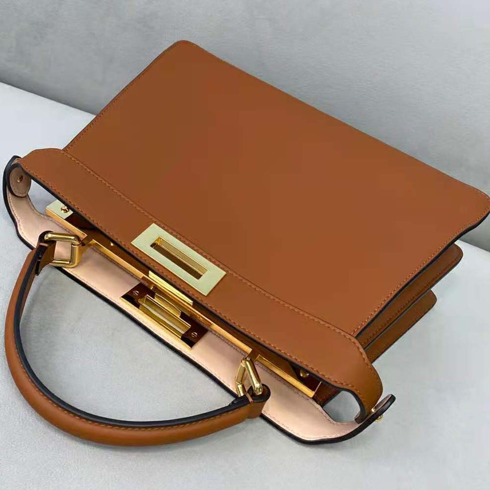 Fendi Women Peekaboo Iseeu Medium Leather Bag-Brown - image 4