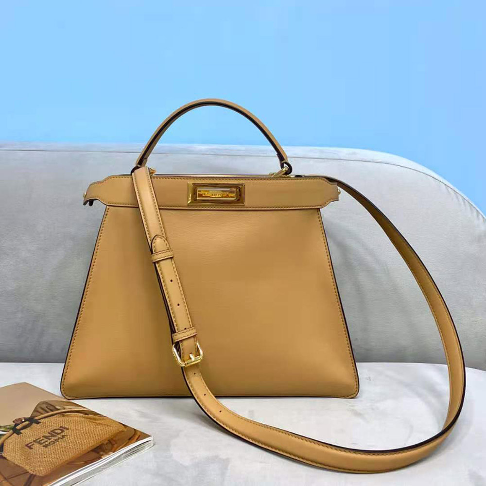 Fendi Women Peekaboo Iseeu Medium Leather Bag-Sandy - image 3