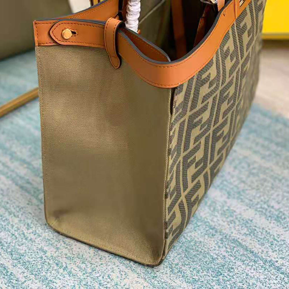 Fendi Women Peekaboo X-Tote Green Canvas Bag - image 5