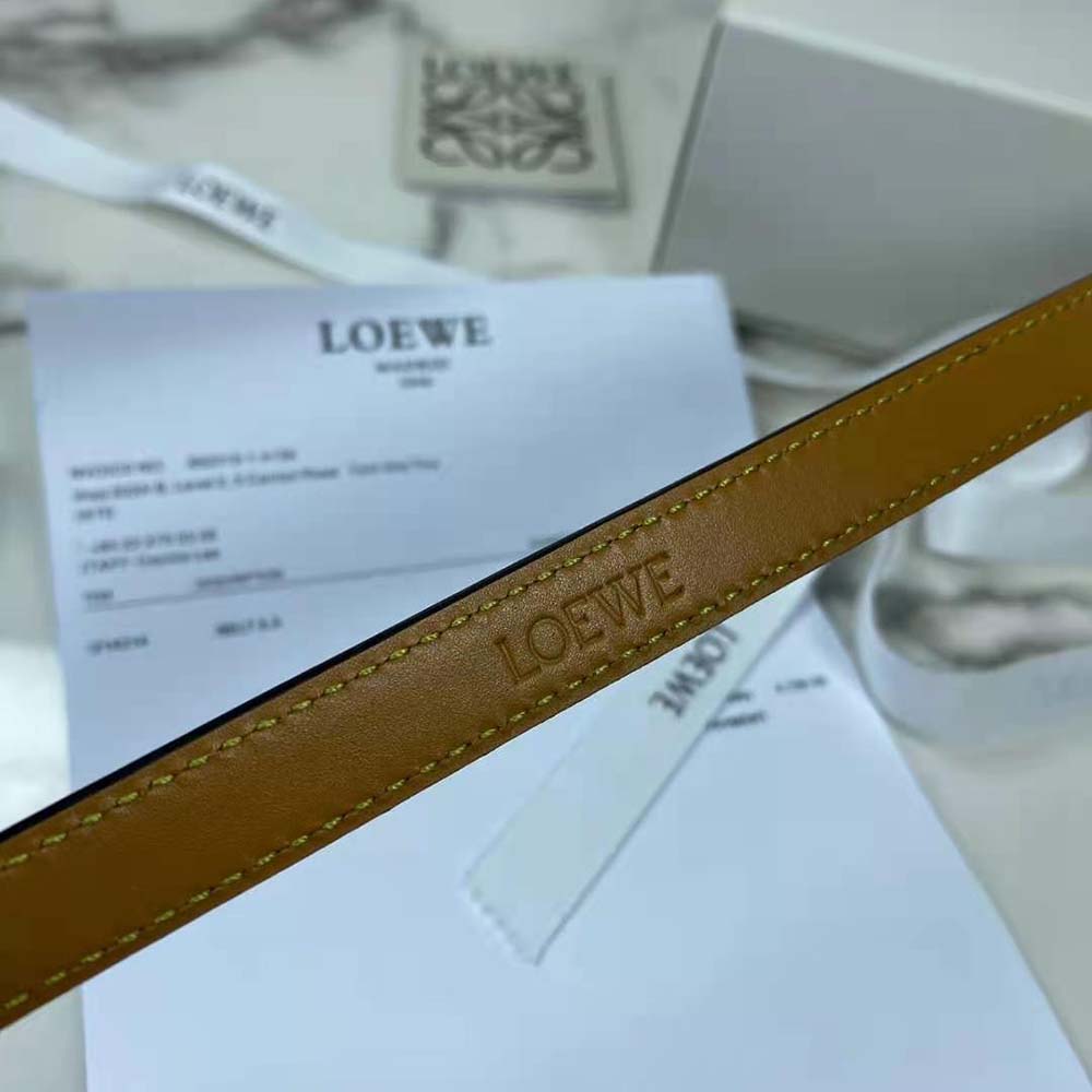 Loewe Women Belt in Smooth Calfskin-Black - image 6