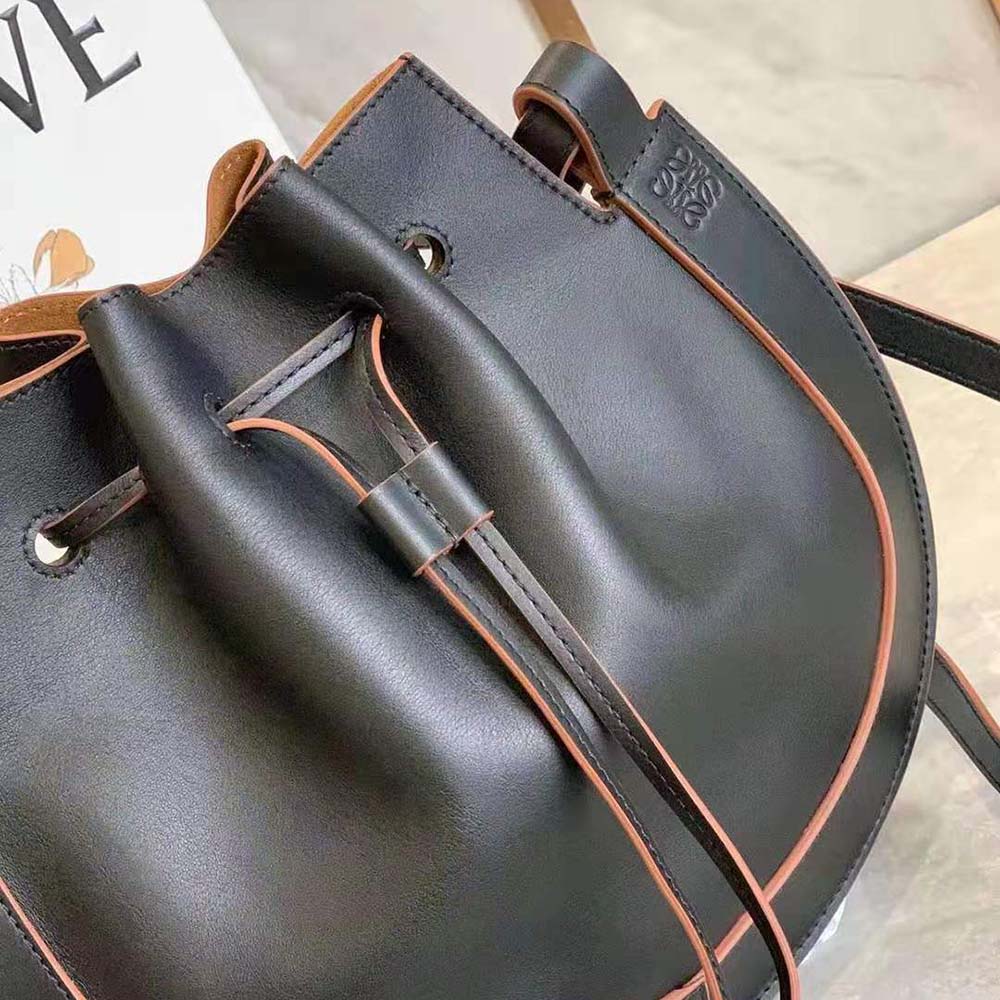 Loewe Women Horseshoe Bag in Nappa Calfskin-Black - image 4
