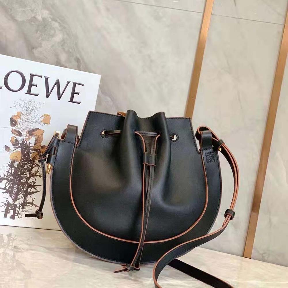 Loewe Women Horseshoe Bag in Nappa Calfskin-Black - image 6