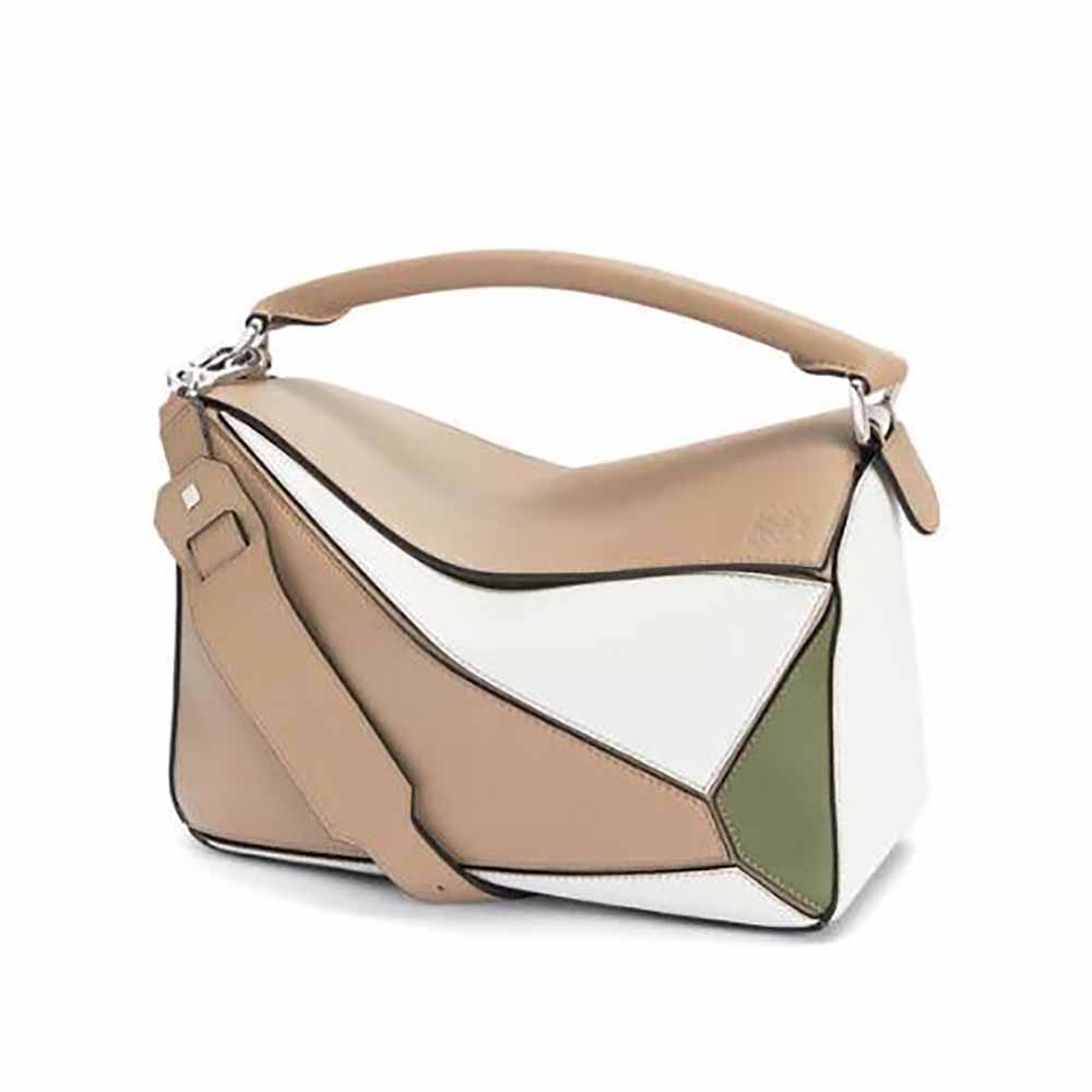 Front view of Loewe Women Puzzle Bag in Classic Calfskin-White