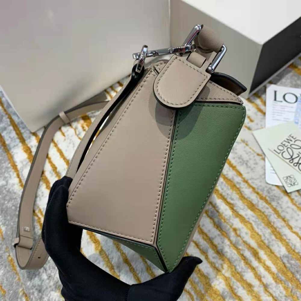 Loewe Women Puzzle Bag in Classic Calfskin-White - image 4