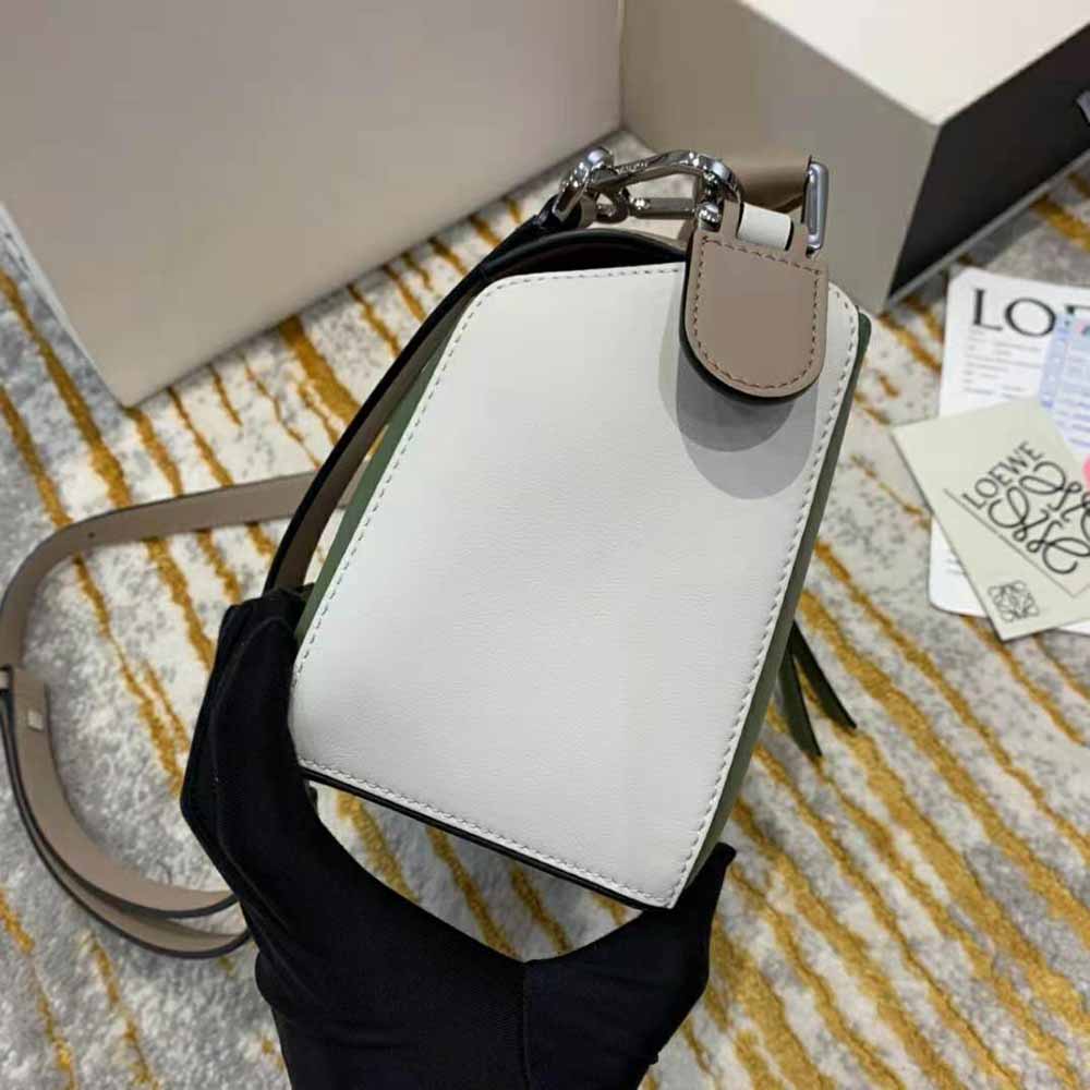 Loewe Women Puzzle Bag in Classic Calfskin-White - image 5