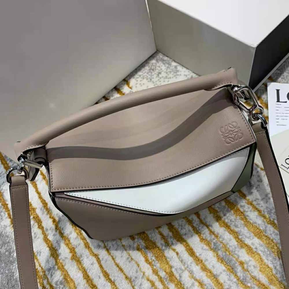 Loewe Women Puzzle Bag in Classic Calfskin-White - image 7