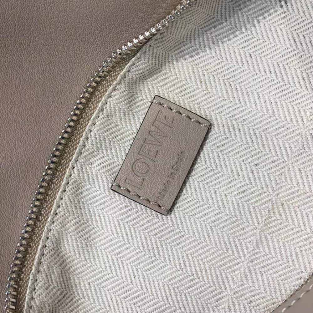 Loewe Women Puzzle Bag in Classic Calfskin-White - image 9