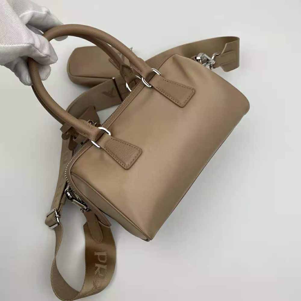 Prada Women Prada Re-Edition 2005 Nylon Bag-Sandy - image 5