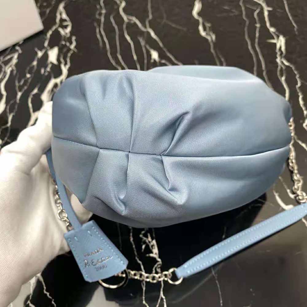Prada Women Re-Edition 2006 Nylon Bag-Blue - image 7
