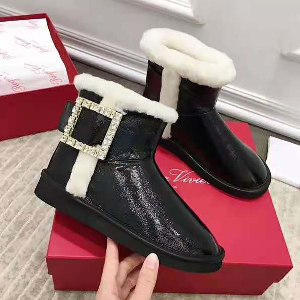 Roger Vivier Winter Viv’ Strass Buckle Booties in Patent Leather - image 7