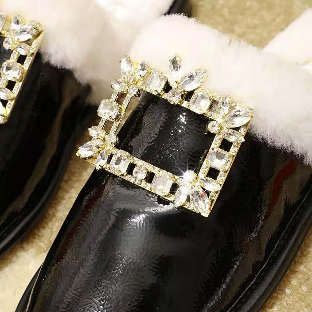 Roger Vivier Women Hotel Vivier Broche Vivier Buckle Mules in Patent Leather - image 10
