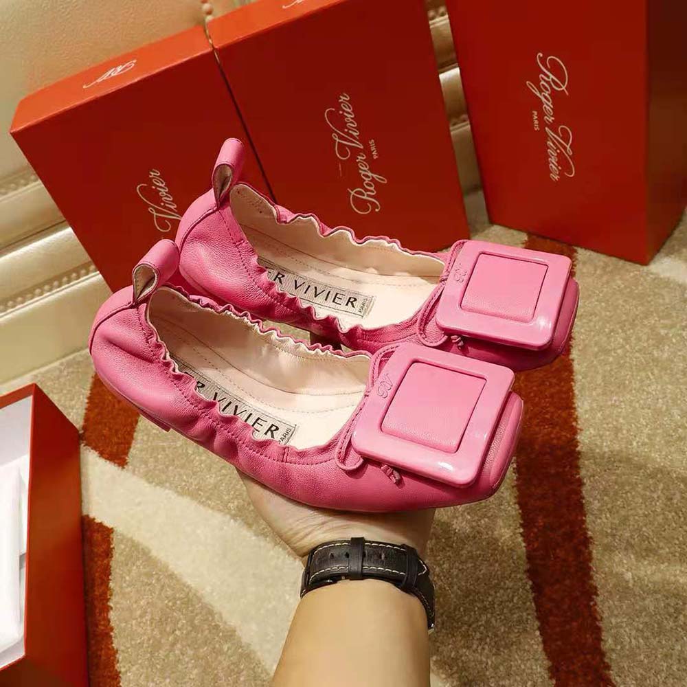 Roger Vivier Women Viv’ Pockette Lacquered Buckle Ballerinas in Nappa-Pink - image 4