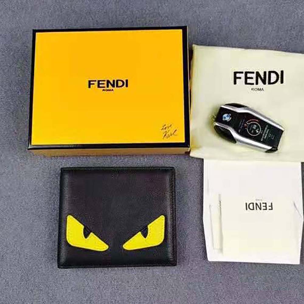 Close-up of signature hardware on Fendi Men Wallet Black Leather Horizontal Wallet
