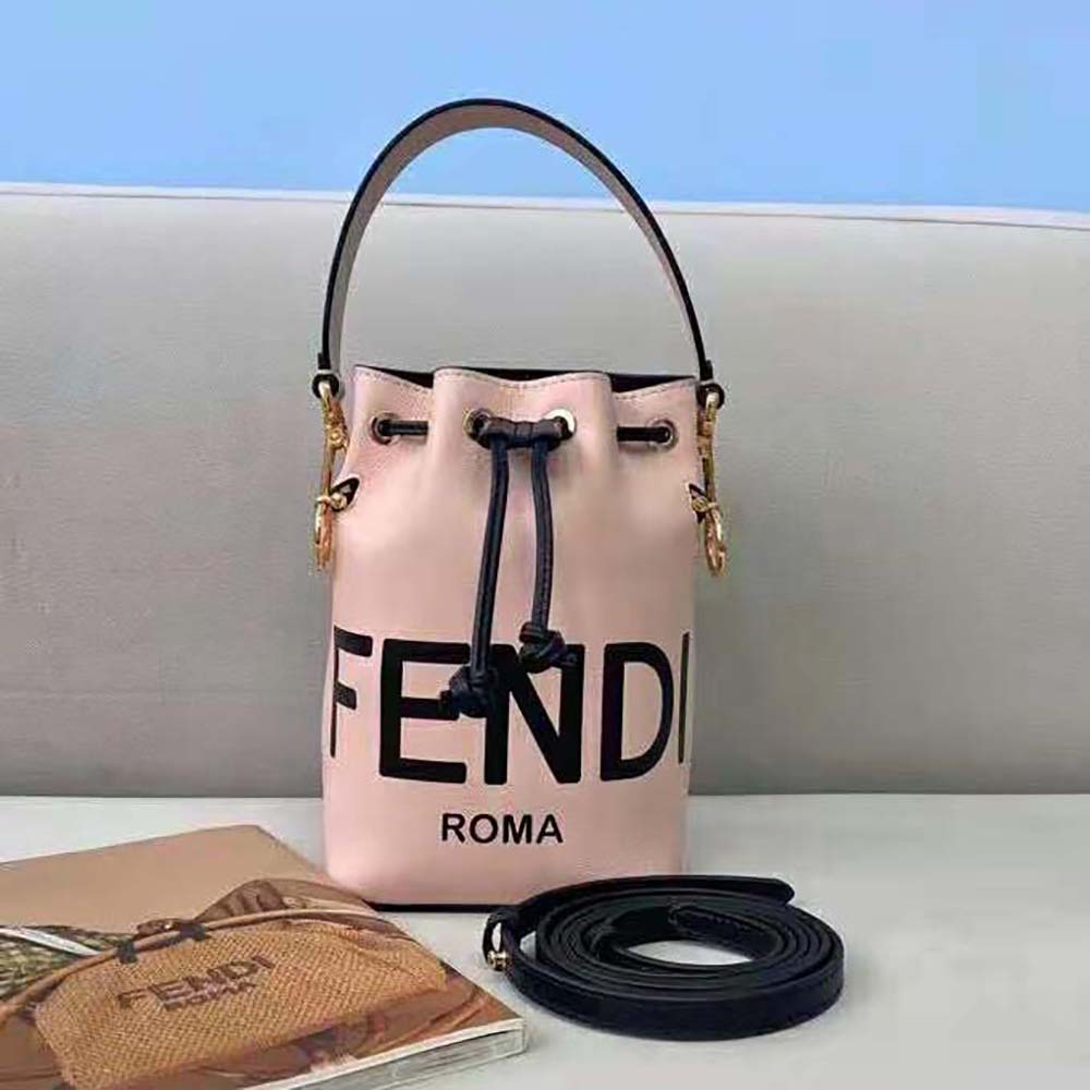 Close-up detail of gold-tone hardware on Fendi Women Mon Tresor Pink Leather Mini Bag