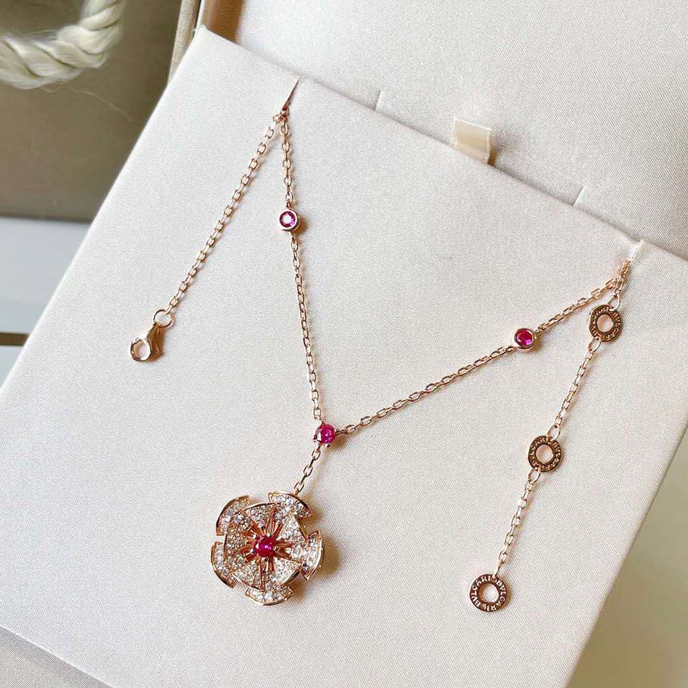Bvlgari Women Divas Dream Necklace in 18 Kt Rose Gold - image 5
