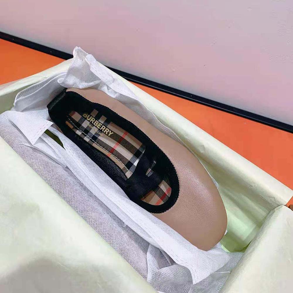 Top view showing Vintage Check pattern on Burberry cotton ballerinas