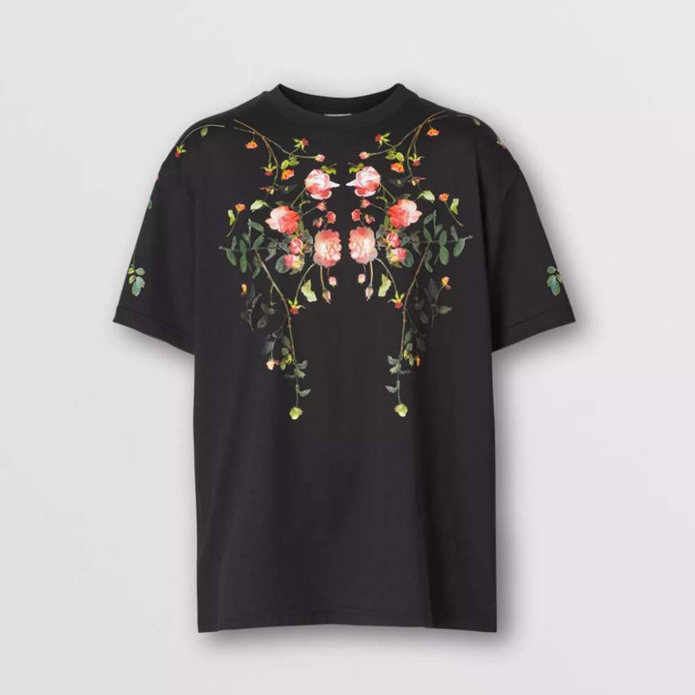 Front view of Burberry Men Rose Print Cotton Oversized T-shirt black