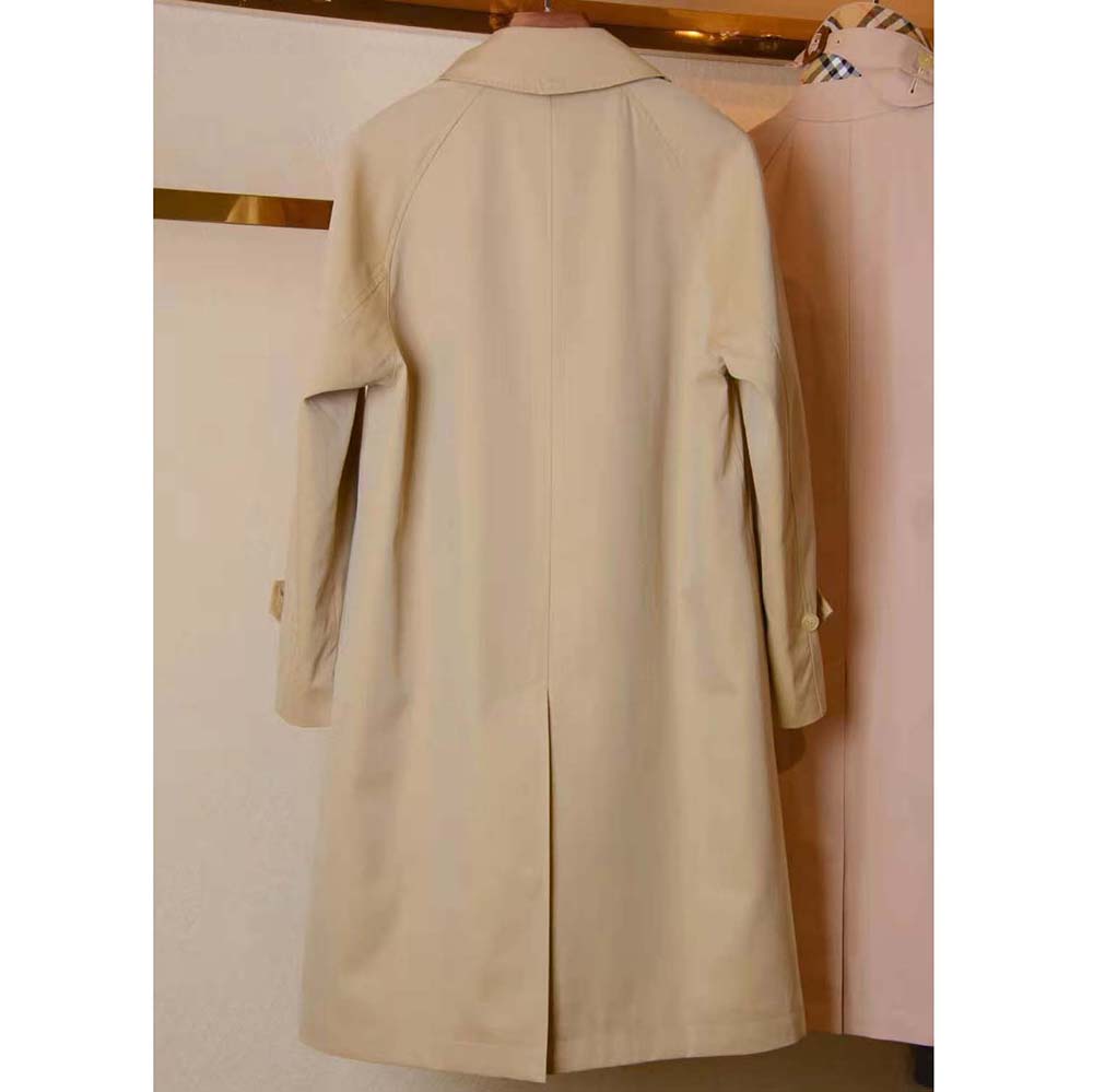 Side profile showcasing button closure on Burberry Women The Camden Car Coat