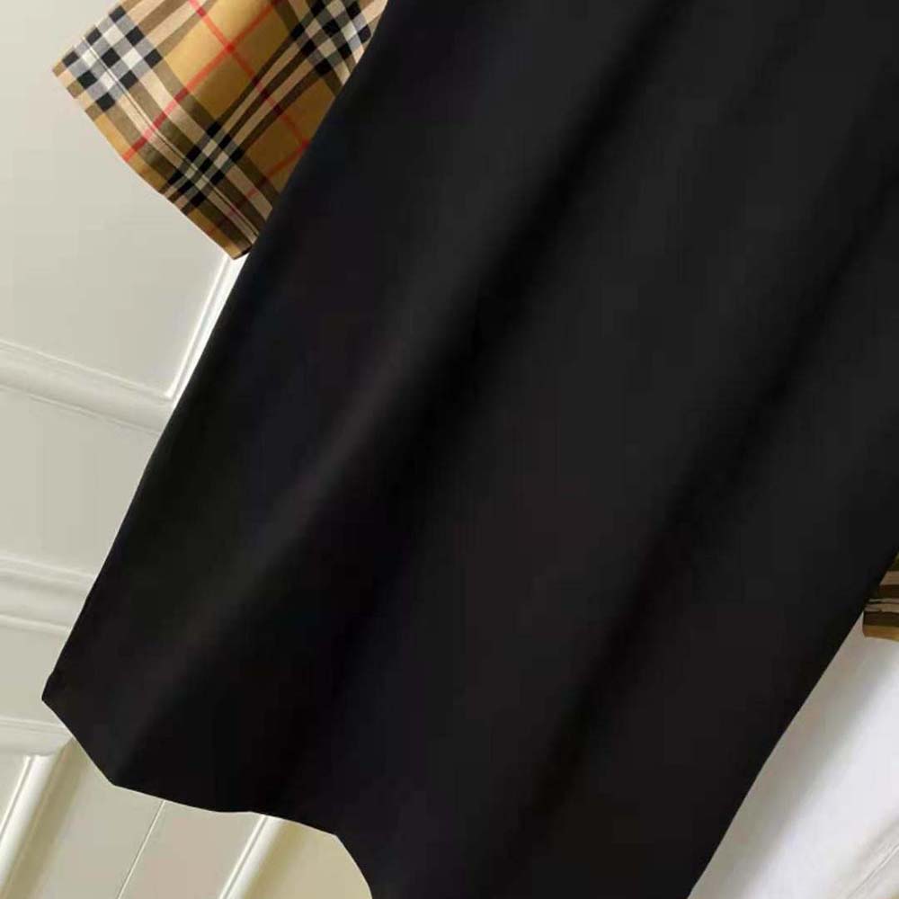 Burberry Men Vintage Check Sleeve Cotton T-shirt-Black - image 10