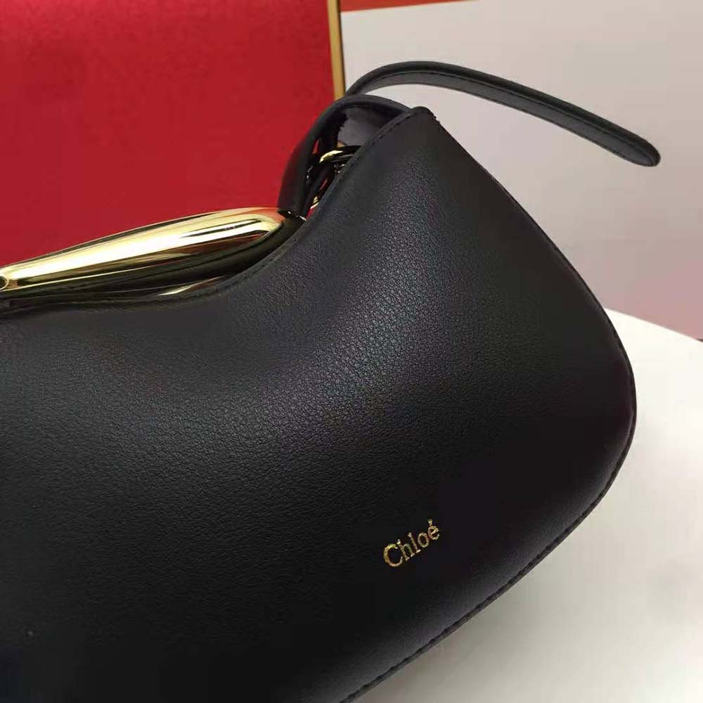 Chloe Women Kiss Small Purse in Small Grain Calfskin-Black - image 9