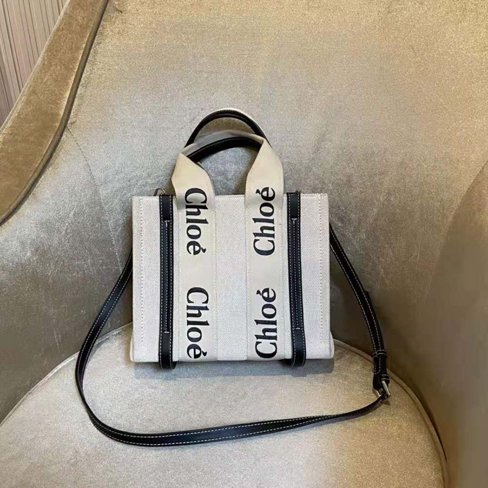 Close-up of shiny calfskin Woody ribbon on Chloe Women Small Woody Tote Bag