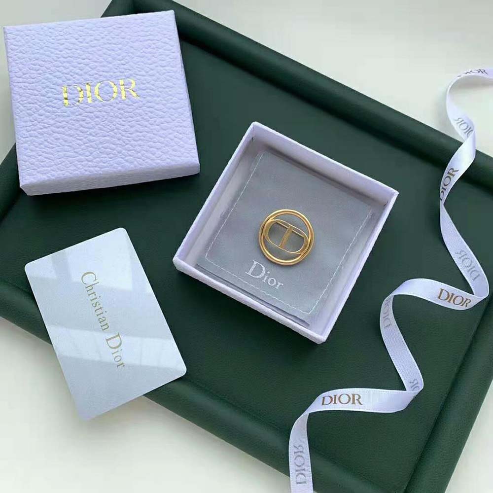 Front view of Dior Women 30 Montaigne Brooc Gold-Finish Metal on fabric