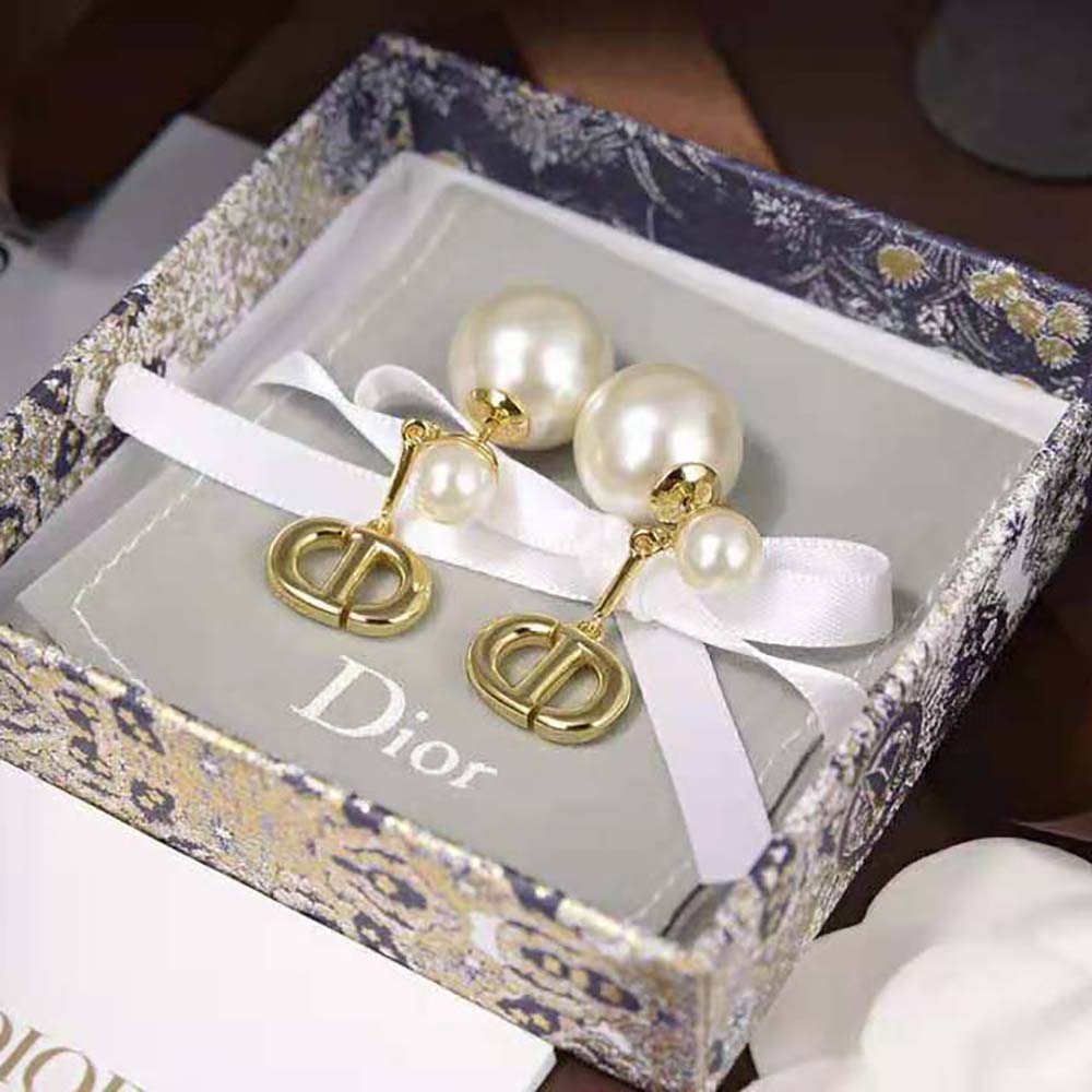 Dior Women 30 Montaigne Earrings Gold-Finish Metal and White Resin Pearls - image 4