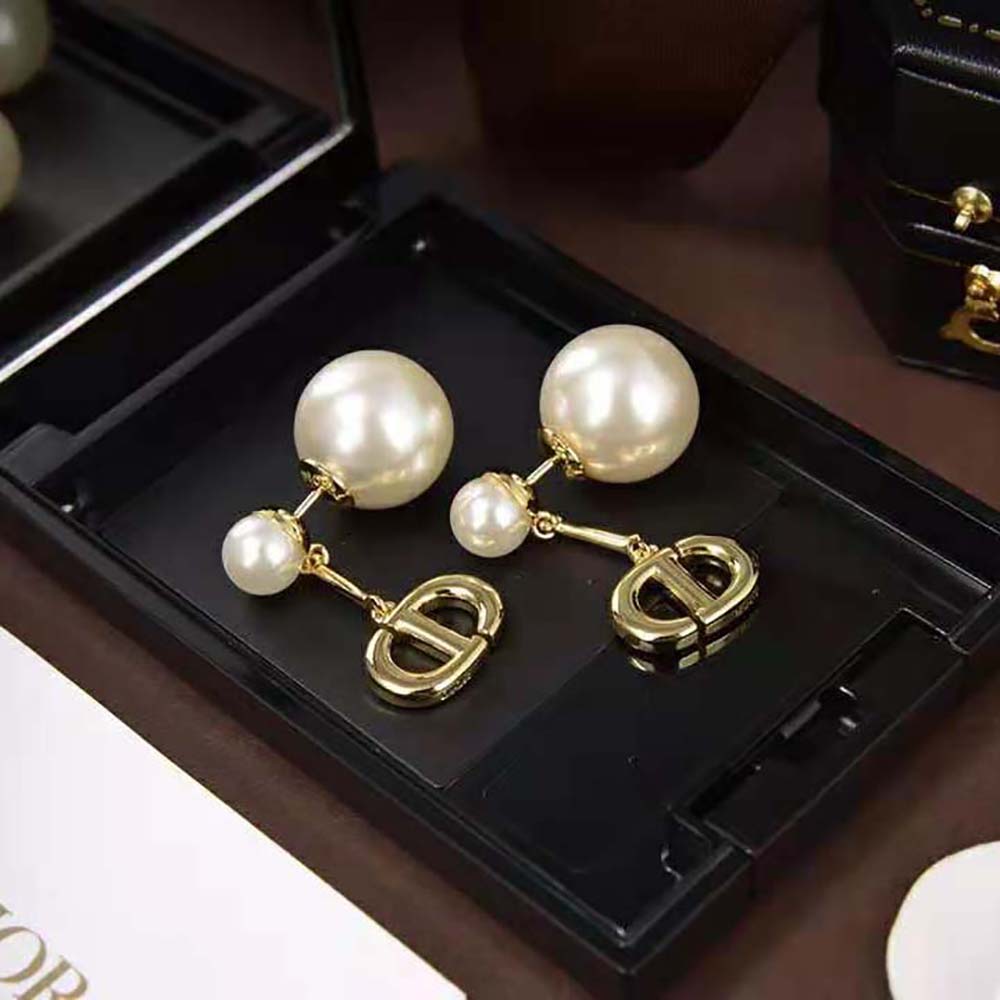 Dior Women 30 Montaigne Earrings Gold-Finish Metal and White Resin Pearls - image 5