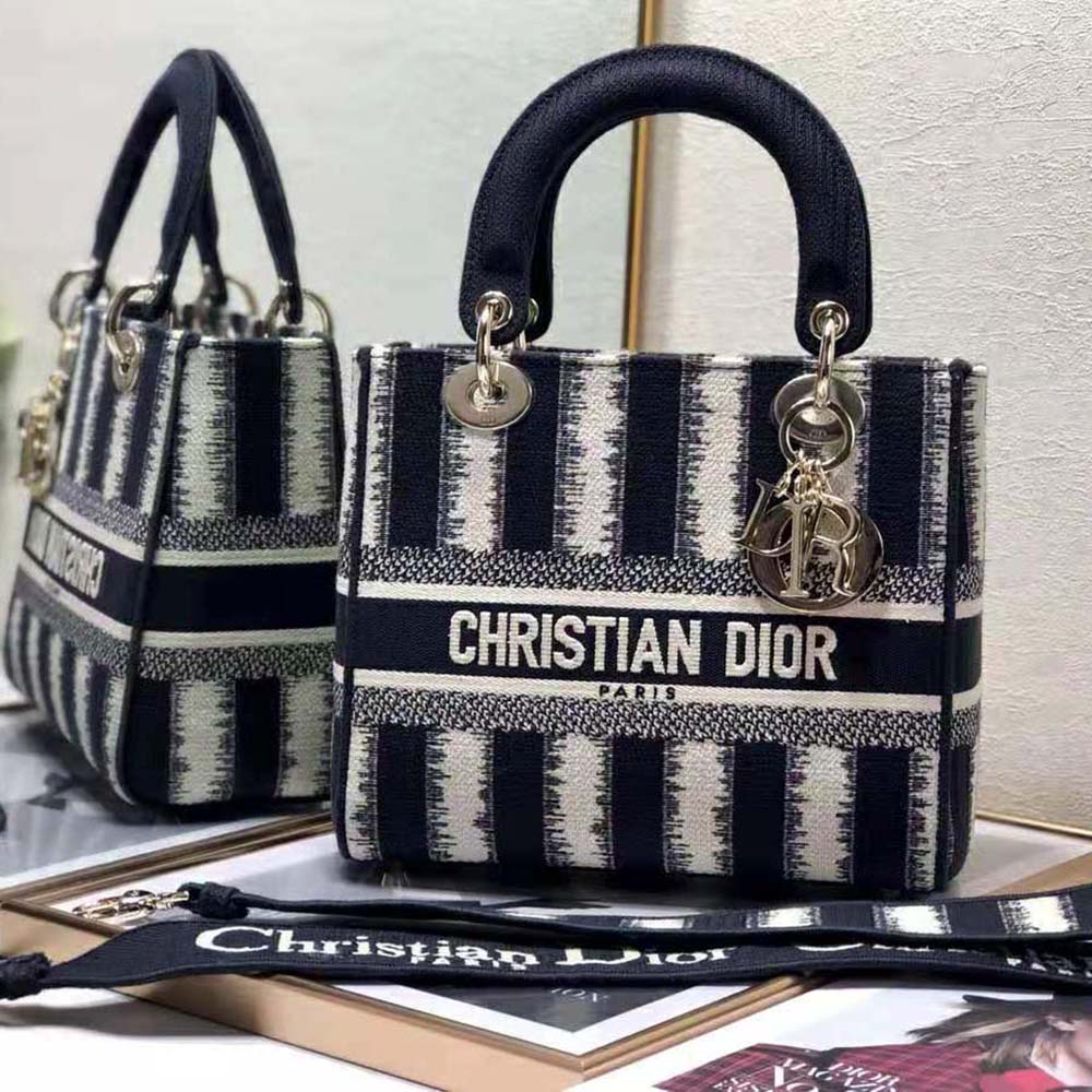 Close-up of blue D-stripes embroidery on Dior Women Medium Lady D-lite Bag
