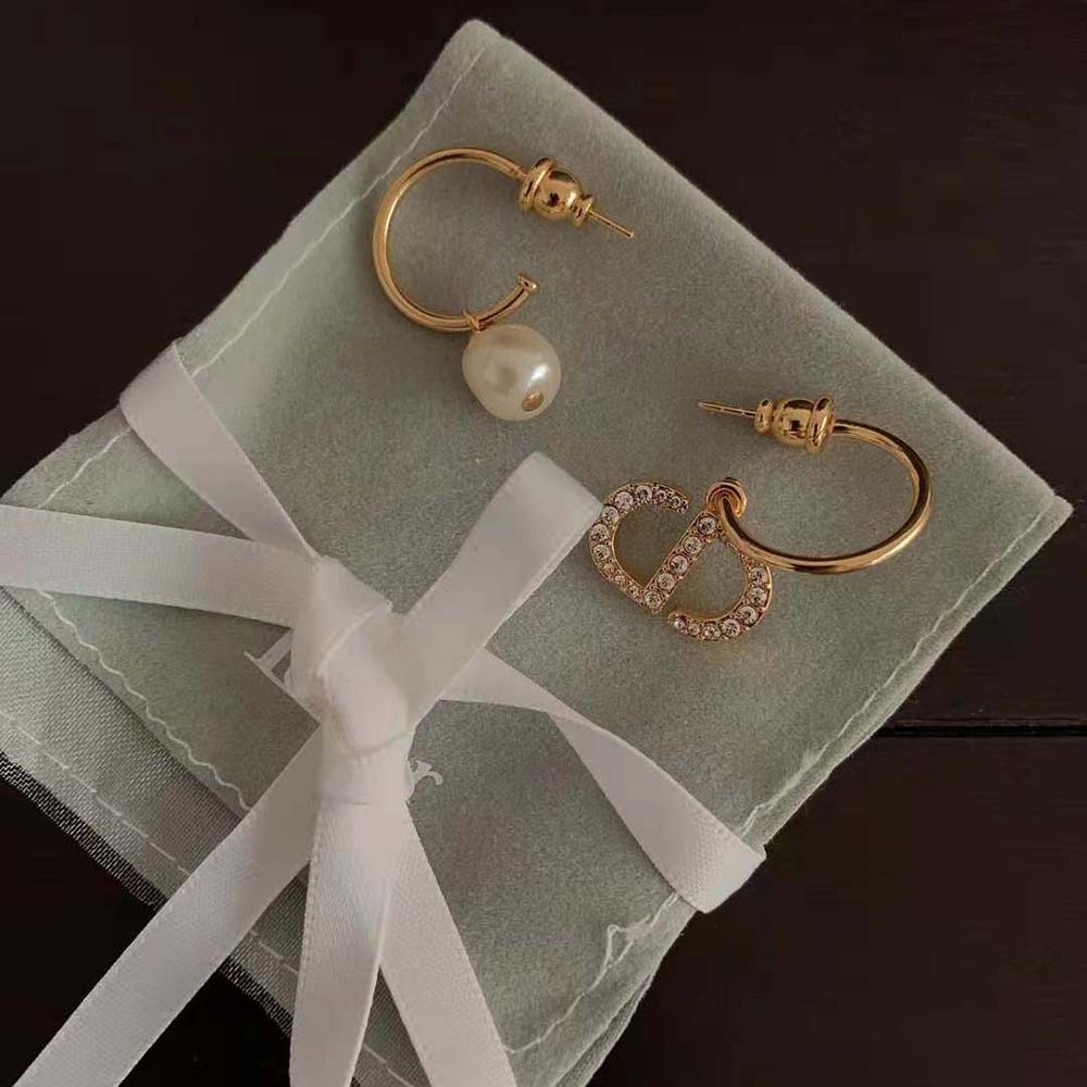 Dior Women Petit CD Earrings White Crystals with a White Resin Pearl - image 5