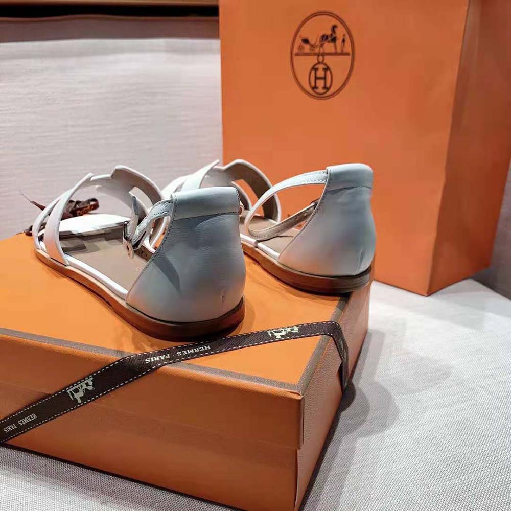Hermes Women Santorini Sandal in Calfskin Leather-White - image 6