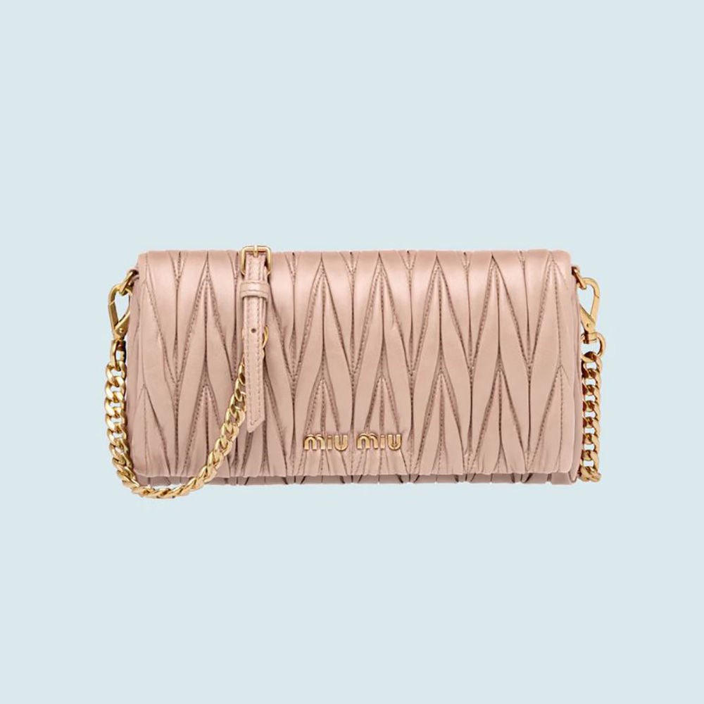 Front view of Miu Miu Women Matelasse Nappa Leather Shoulder Bag-Pink