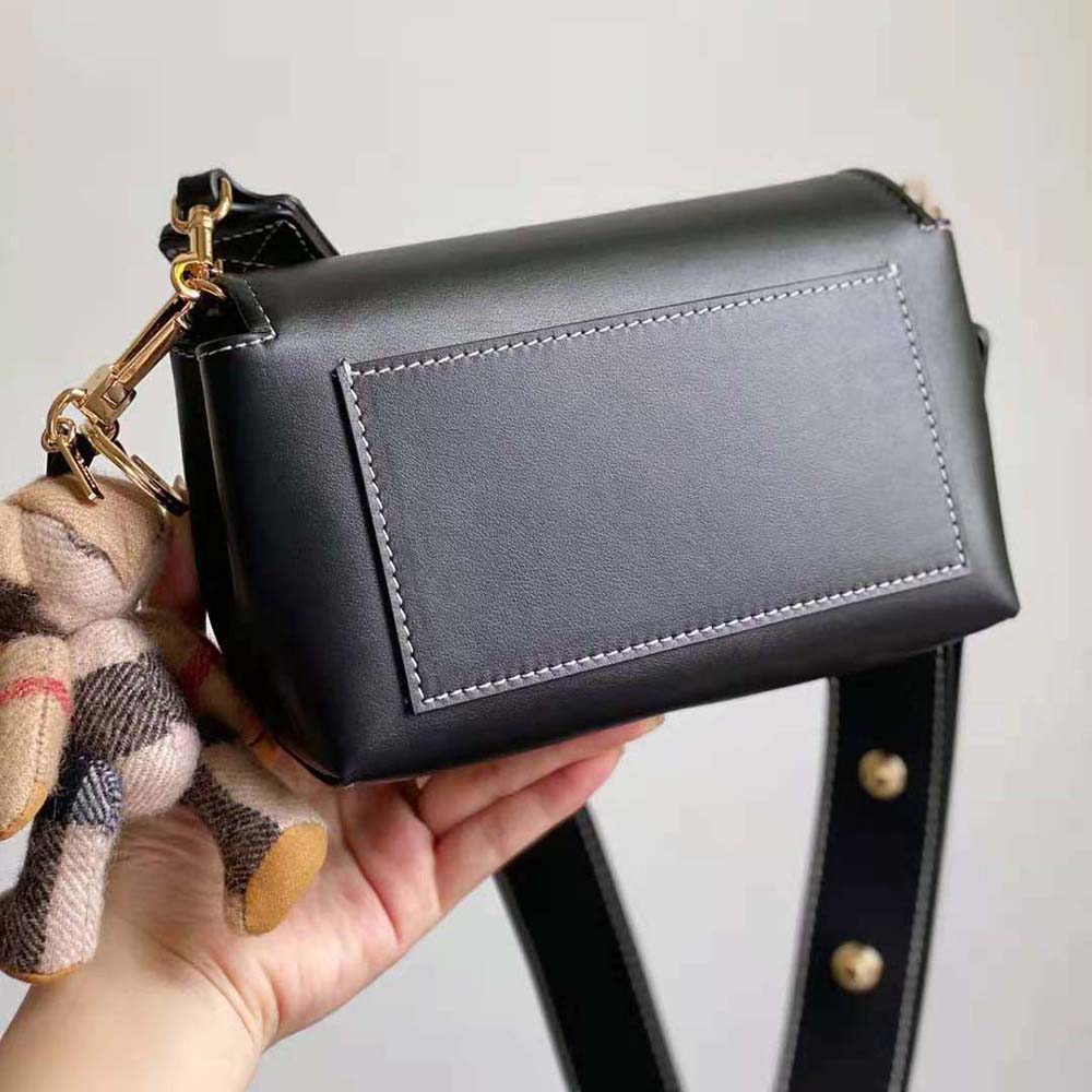 Burberry Women Small Horseferry Leather Crossbody Bag-Black - image 6